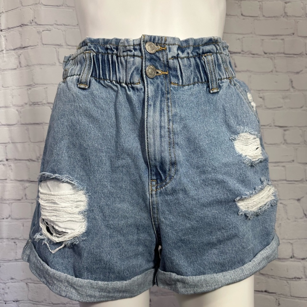 Forever 21 stretchy high waist jean shorts